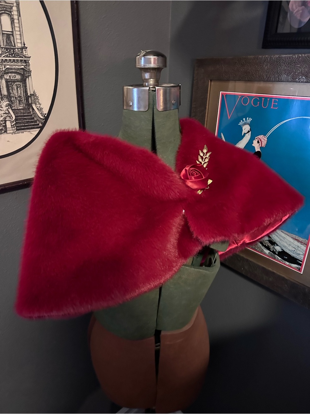 Luxurious Deep Red Faux Fur Shoulder Wrap with Rose Pin